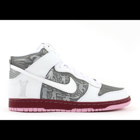 VINTAGE SOLE COLLECTOR SNEAKER COMPETITION SHIRT - Picture 7 of 7